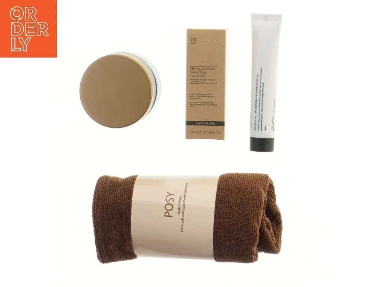 Billede 4 - Goodiebox med skønhedsprodukter (str. 24x14,5 cm)