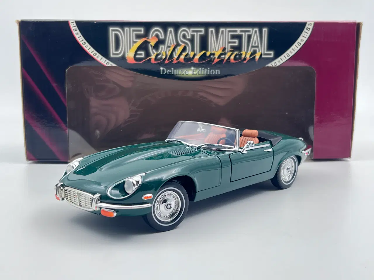 Billede 2 - 1971 Jaguar E-Type Mk3 Cabriolet - 1:18  