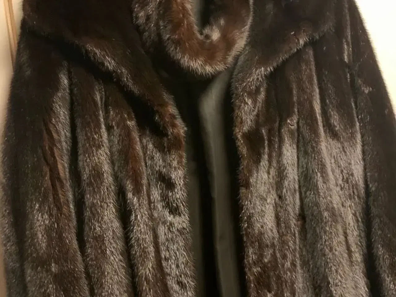 Billede 3 - Fantastisk mink frakke
