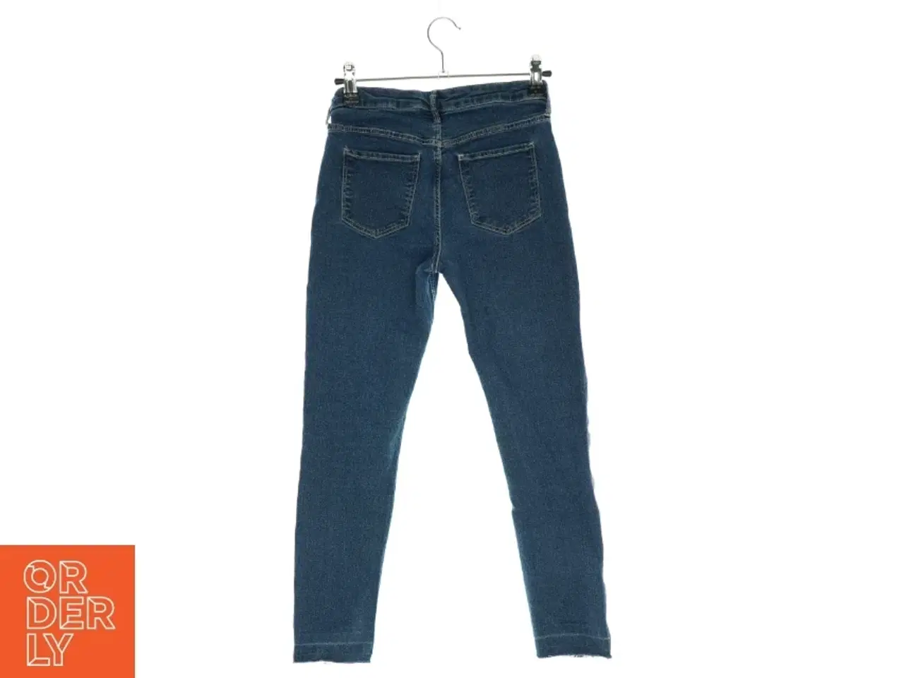 Billede 2 - Cowboybukser fra H&M (str. 158)