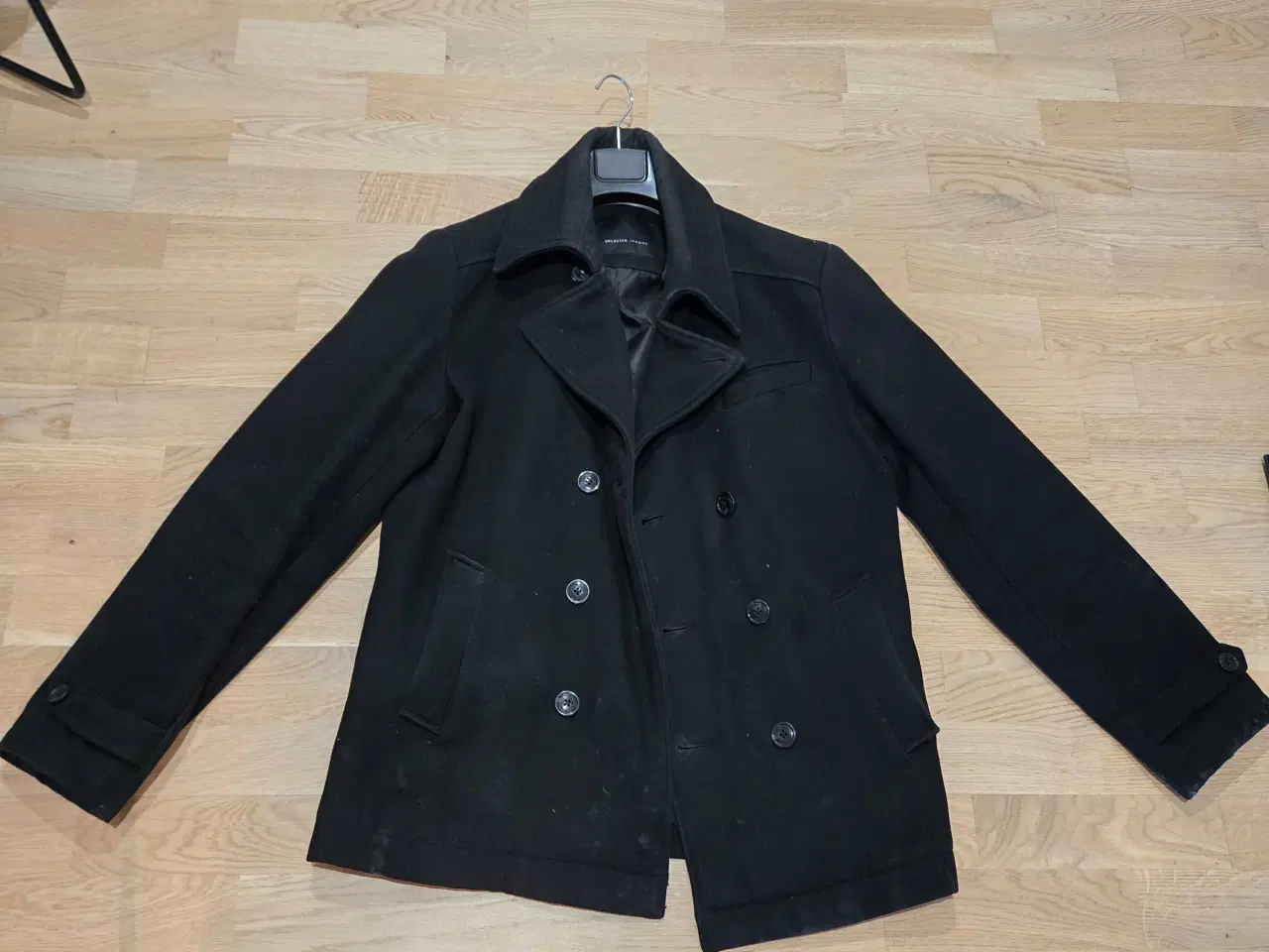 Billede 2 - Lækker herrefrakke fra Selected