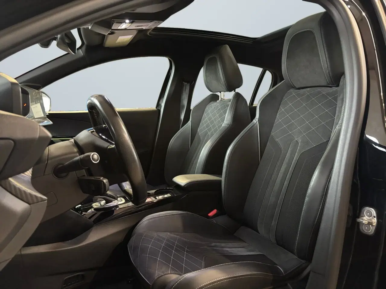 Billede 4 - Peugeot e-208 50 GT Pack