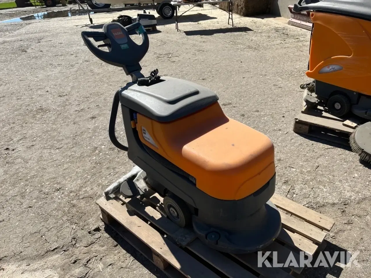 Billede 2 - Gulvvasker Taski Swingo 455