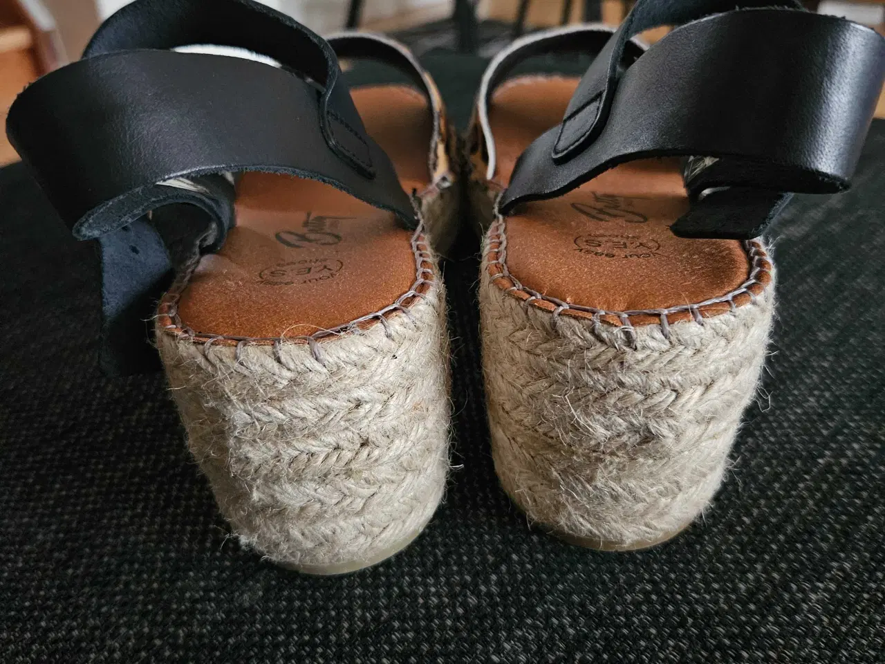 Billede 4 - SANDALER MED FLET HÆL 