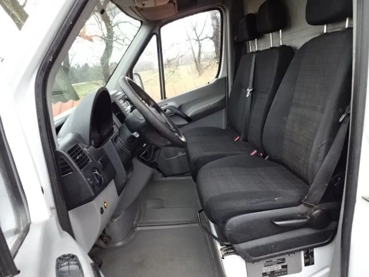 Billede 5 - Mercedes Sprinter 213 2,2 CDi R2 Kassevogn