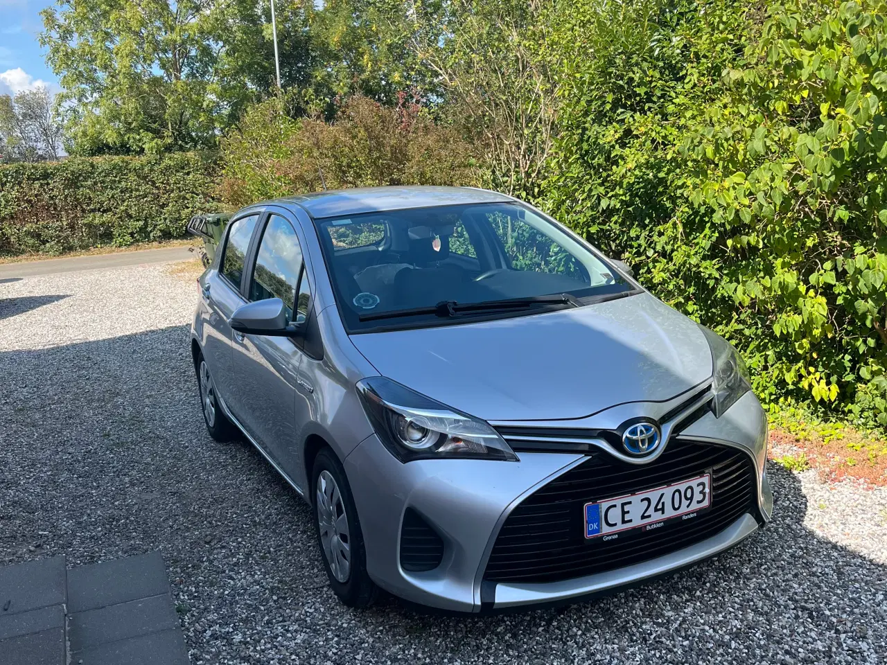 Billede 2 - Toyota Yaris 1.5Hybrid e-CVT automgear