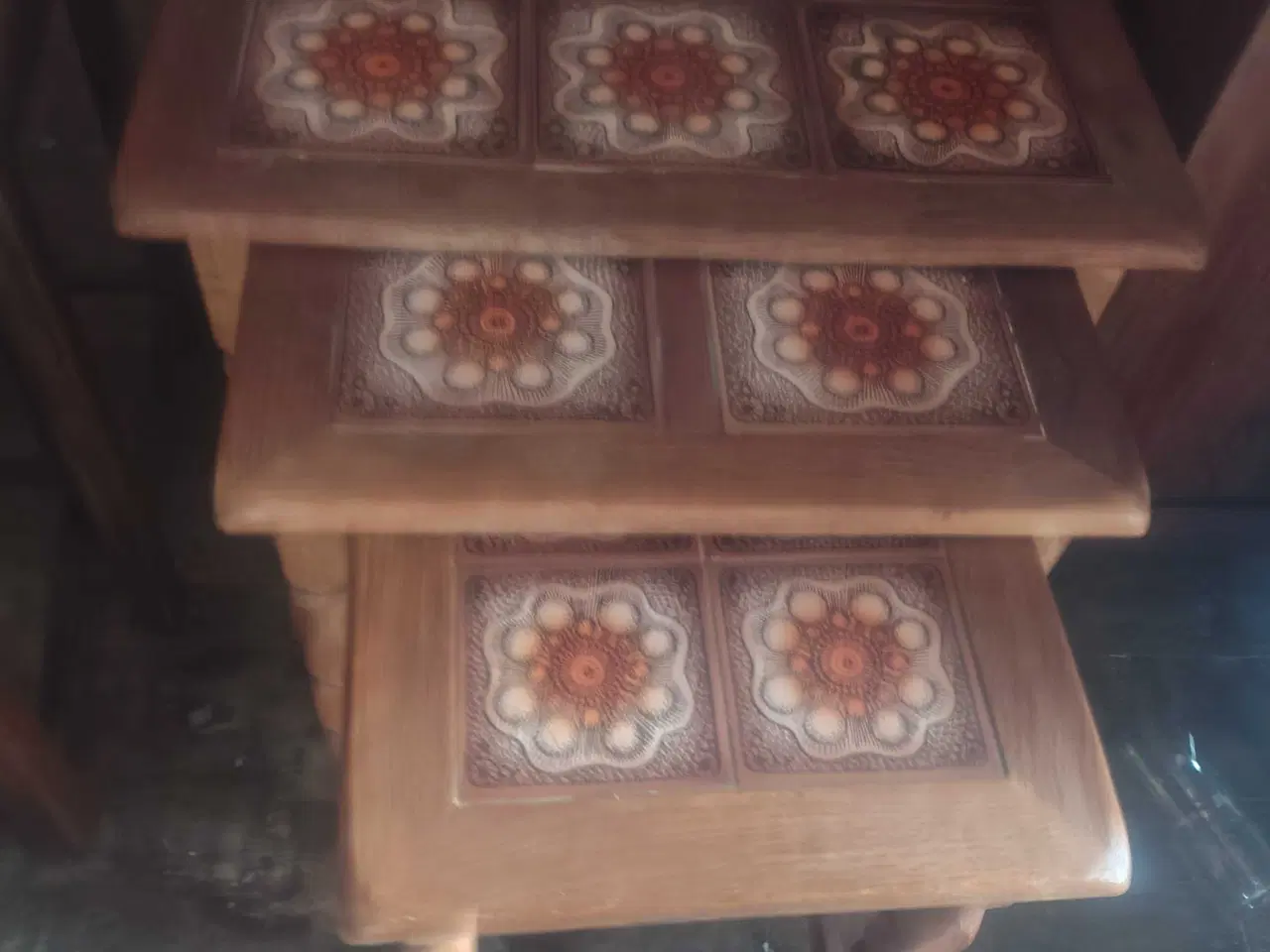 Billede 4 - 2 sæt indskudsborde