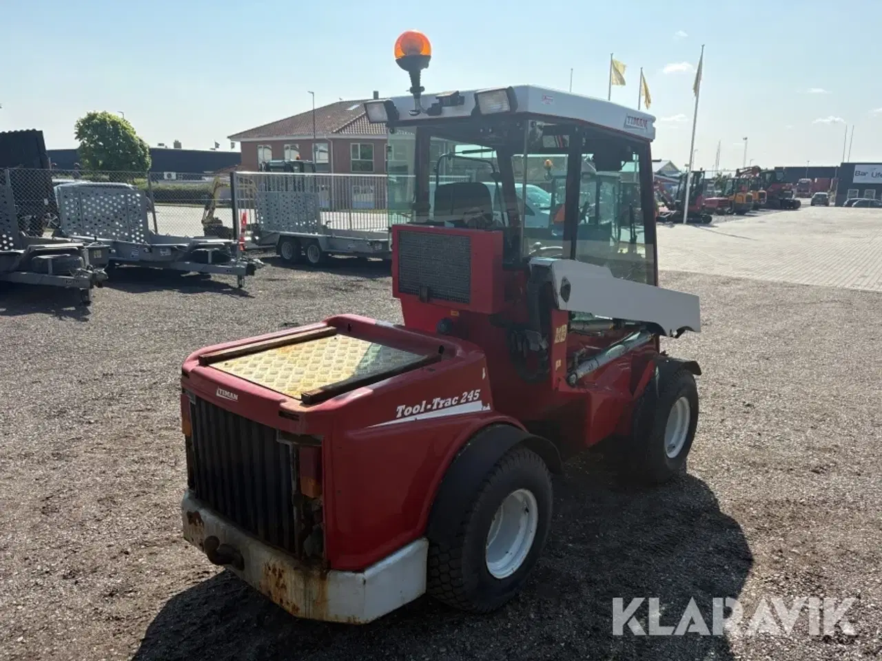 Billede 9 - Redskabsbærer Timan Tool-Trac 245