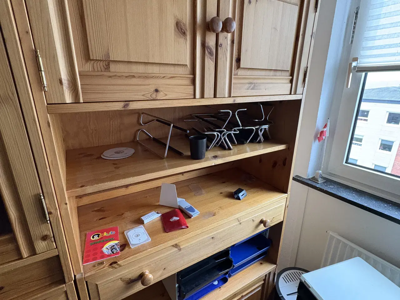 Billede 10 - Blandet møbler og elektronic 