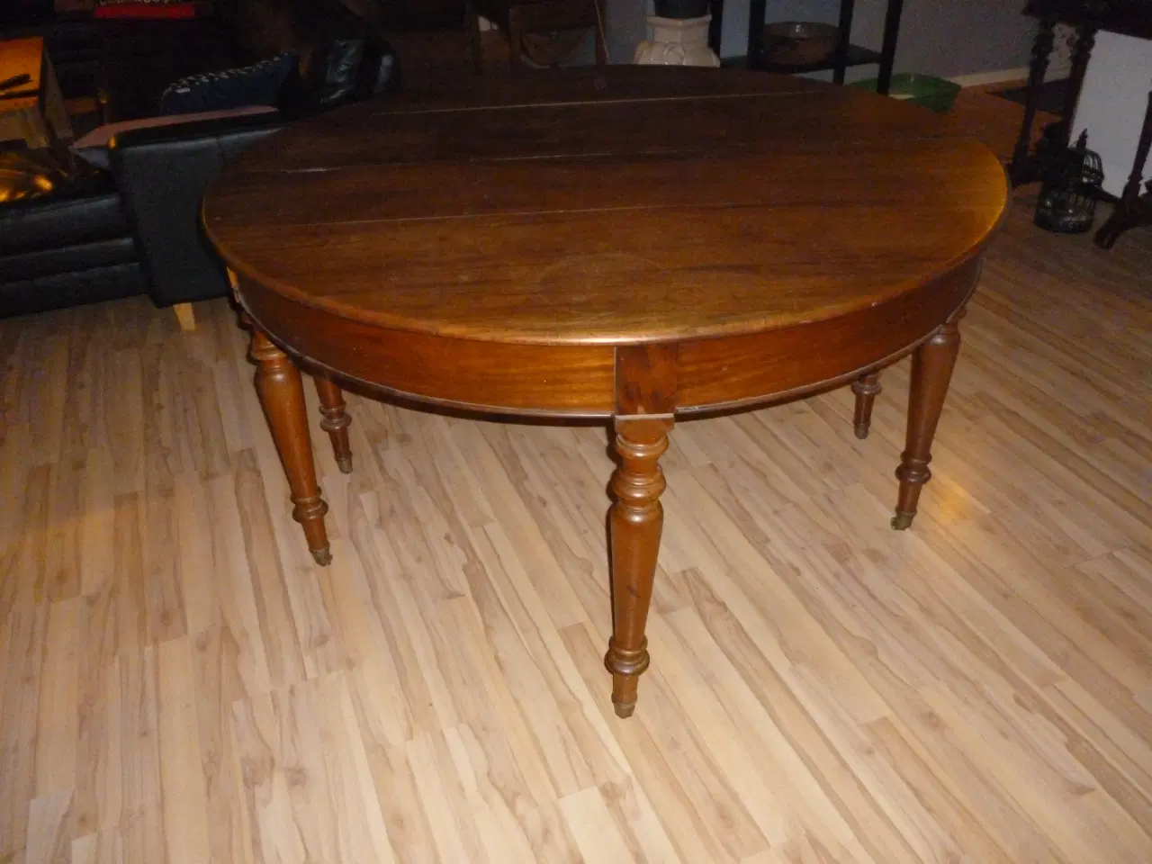 Billede 5 - Antik bord i fyrretræ.