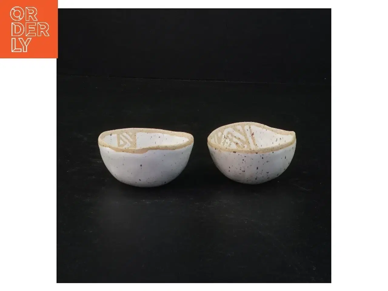 Billede 1 - Håndmalede keramikskåle (str. 4 x 8 cm)