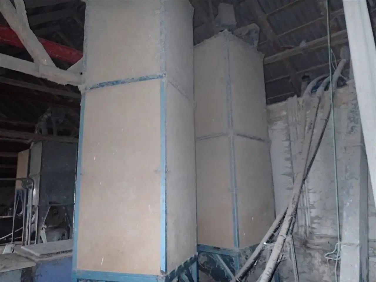Billede 6 - - - - Færdigvarer siloer fra 1-2 ton