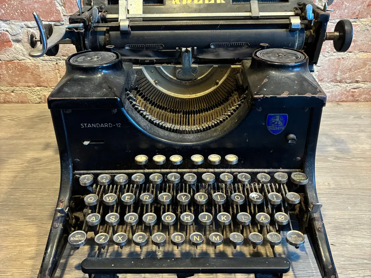 Billede 1 - Antik skrivemaskine
