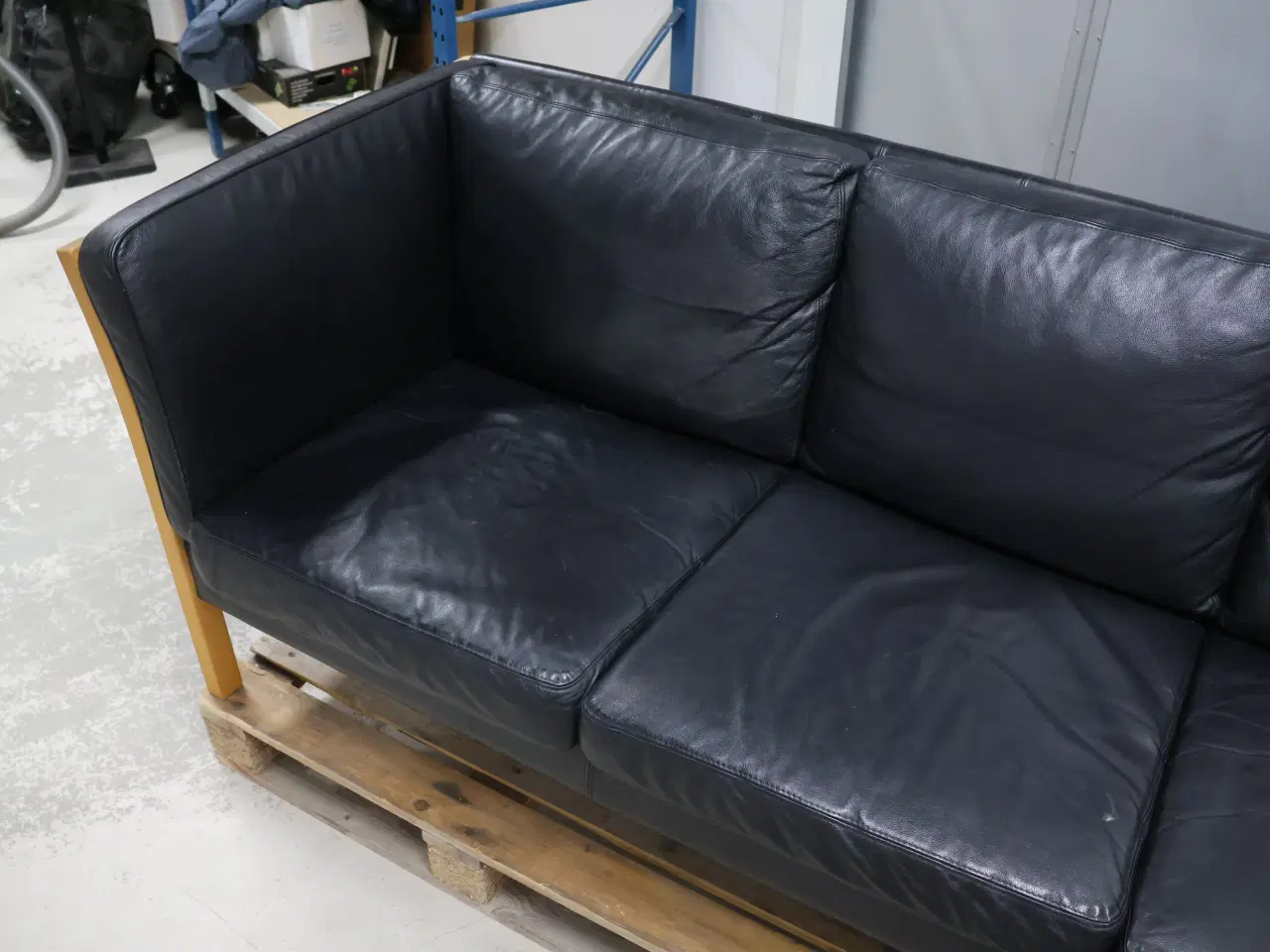 Billede 8 -  Stouby sofagruppe i sort læder