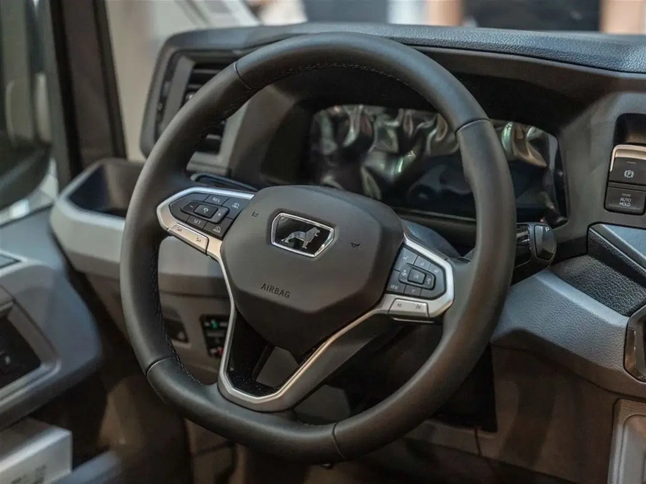 Billede 5 - 2026 - FURGOK XPACE 600   Innovativ van med høj kørekomfort