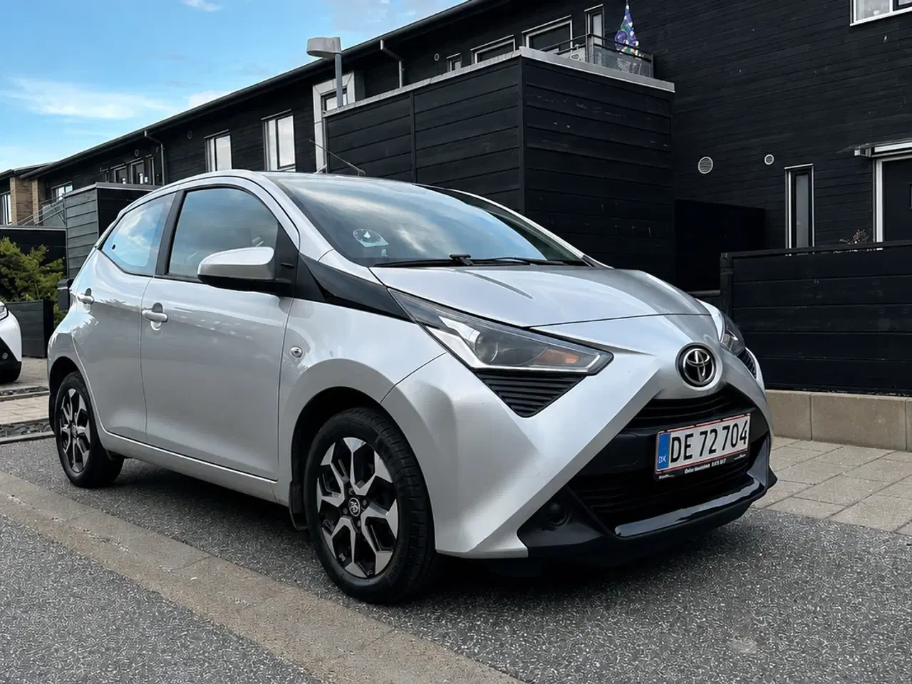 Billede 1 - 2019 Toyota Aygo X-Plore - LAV KM
