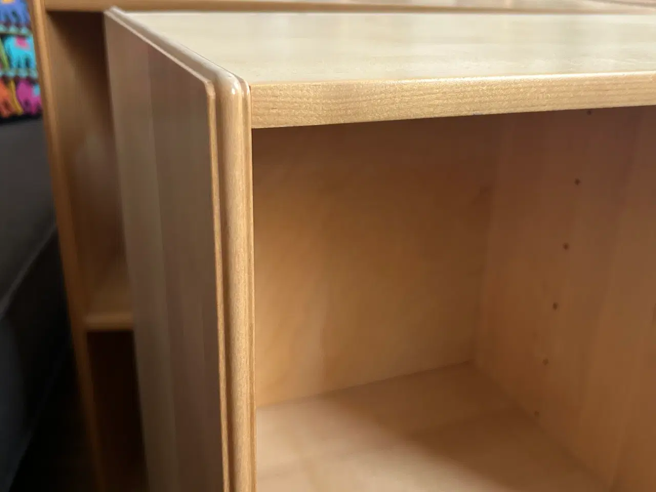 Billede 2 -  Reolkasser i lys bøg.