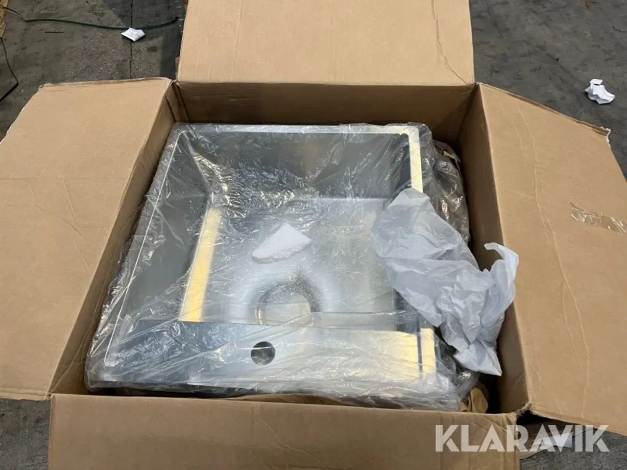 Billede 7 - Lot - håndvaske, toilet, Badmøbel og øvrigt