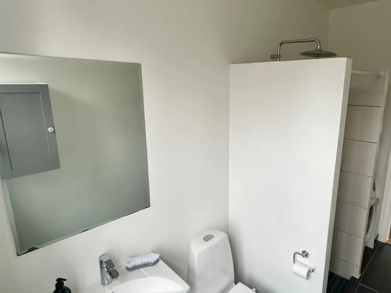 Billede 13 - Lyst kontorlejemål i Hillerød – 153 m² stueplan med parkering inkluderet