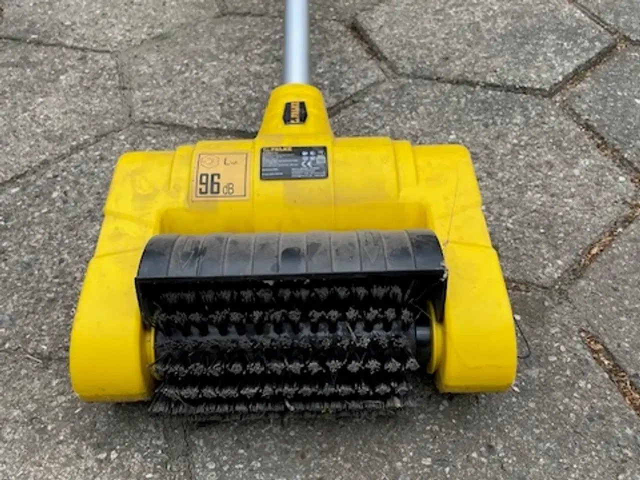 Billede 3 - Falke Multibørste til fliser