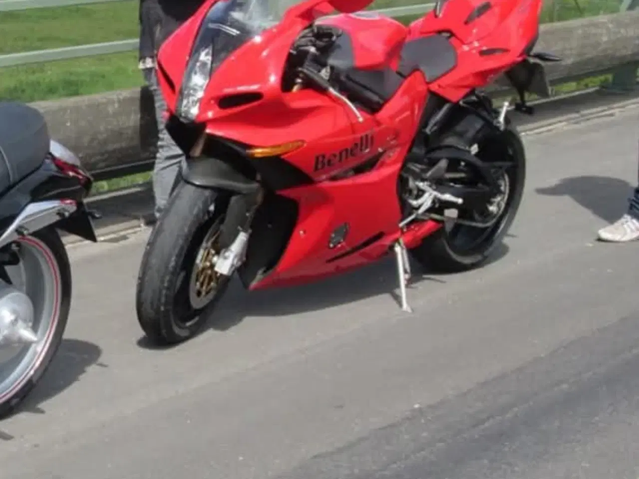 Billede 1 - Benelli tornado 900rs