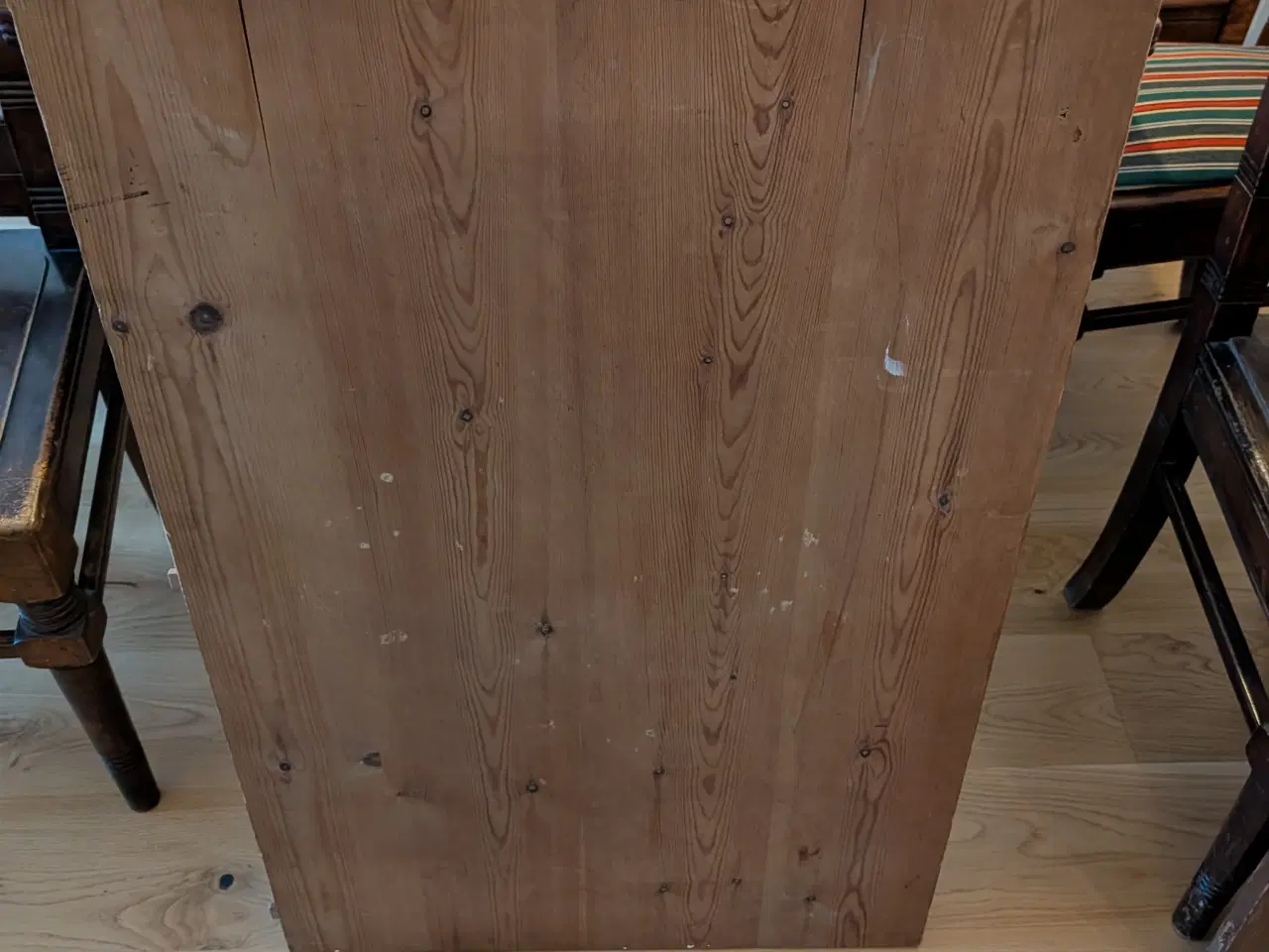 Billede 10 - Antikt spisebord med stole i egetræ