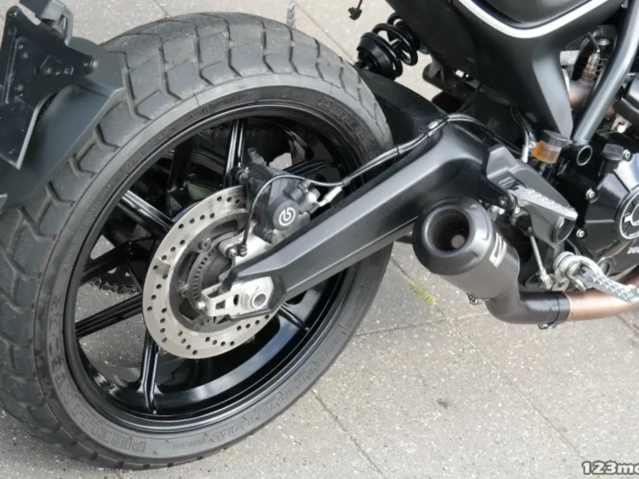 Billede 7 - Ducati Scrambler Icon Dark MC-SYD       BYTTER GERNE