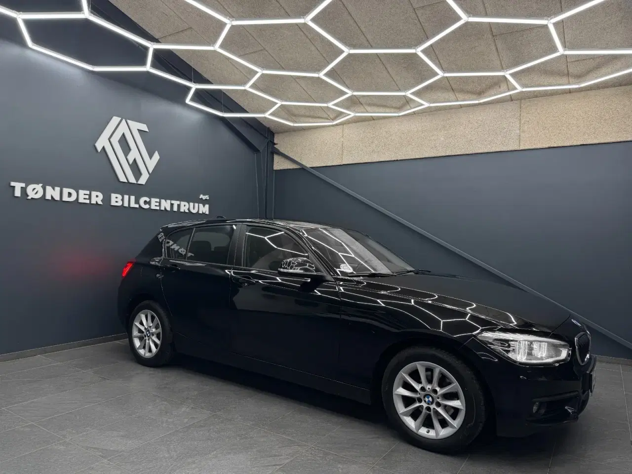 Billede 3 - BMW 118d 2,0 Advantage aut.