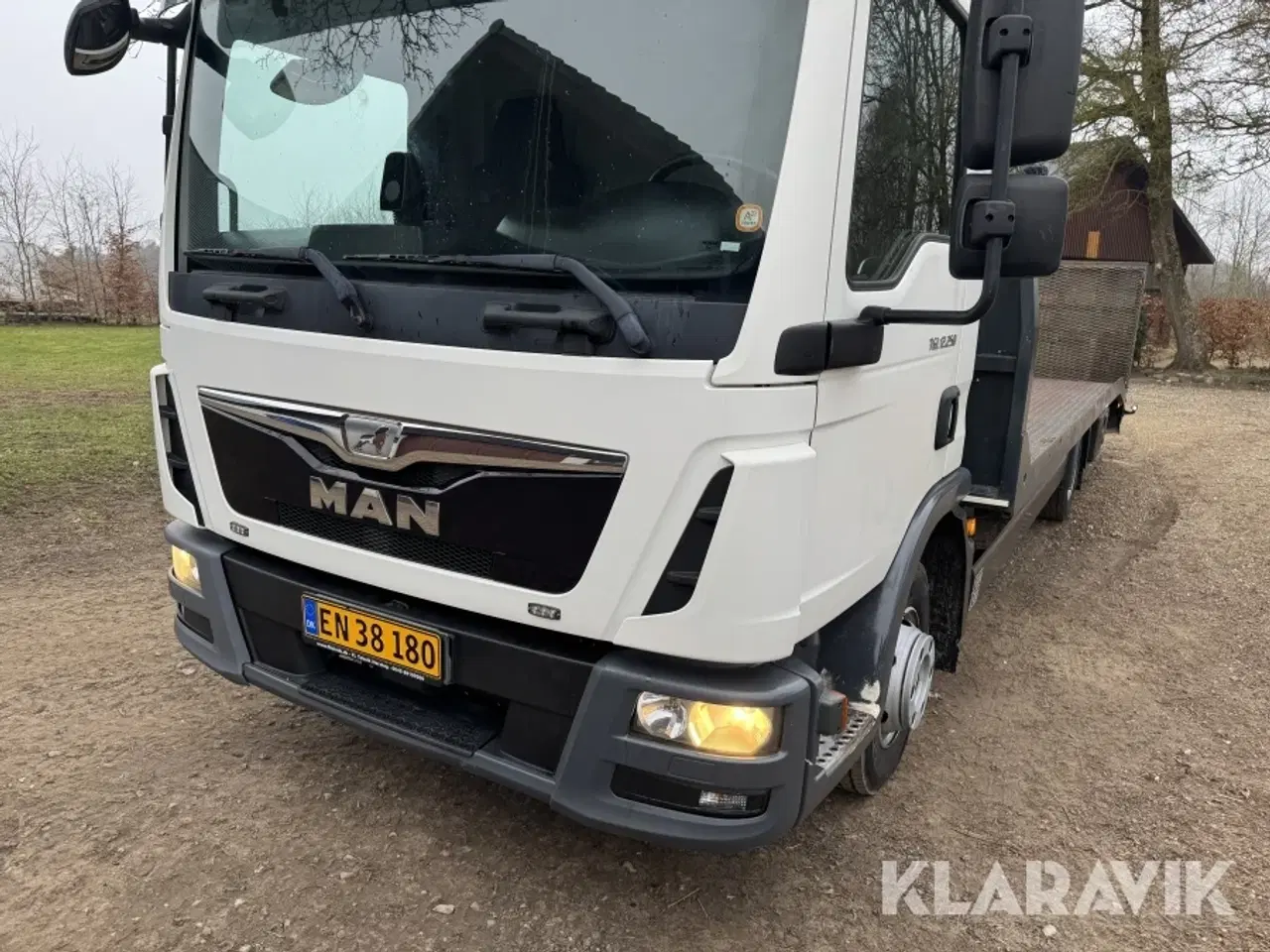 Billede 9 - Lastbil MAN TGL 12.250 med knæklad