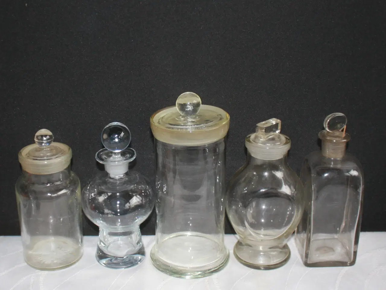 Billede 1 - Gamle opbevaringsglas