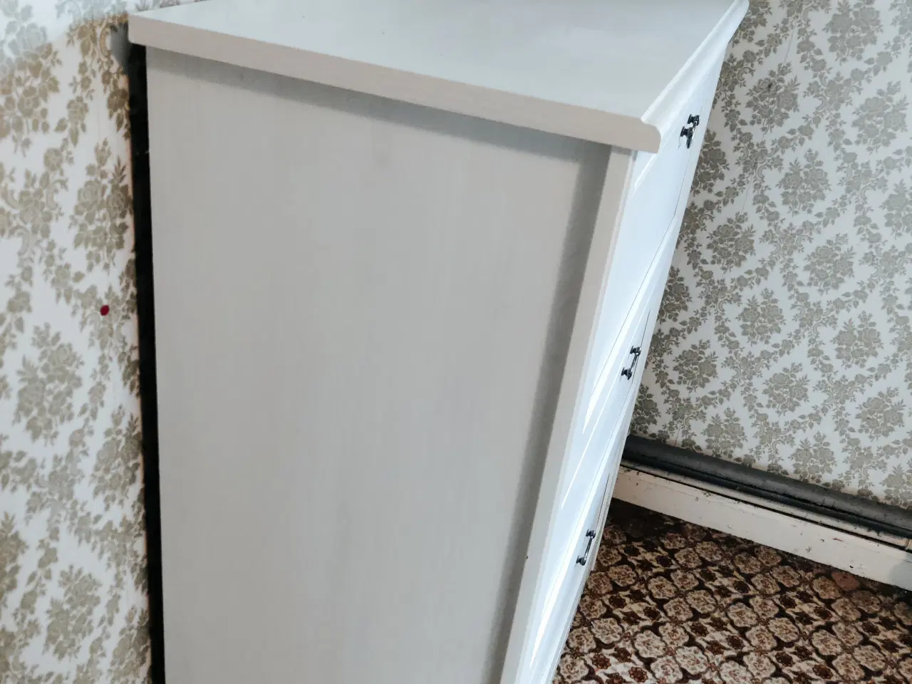 Billede 1 - 2 stk kommoder til salg