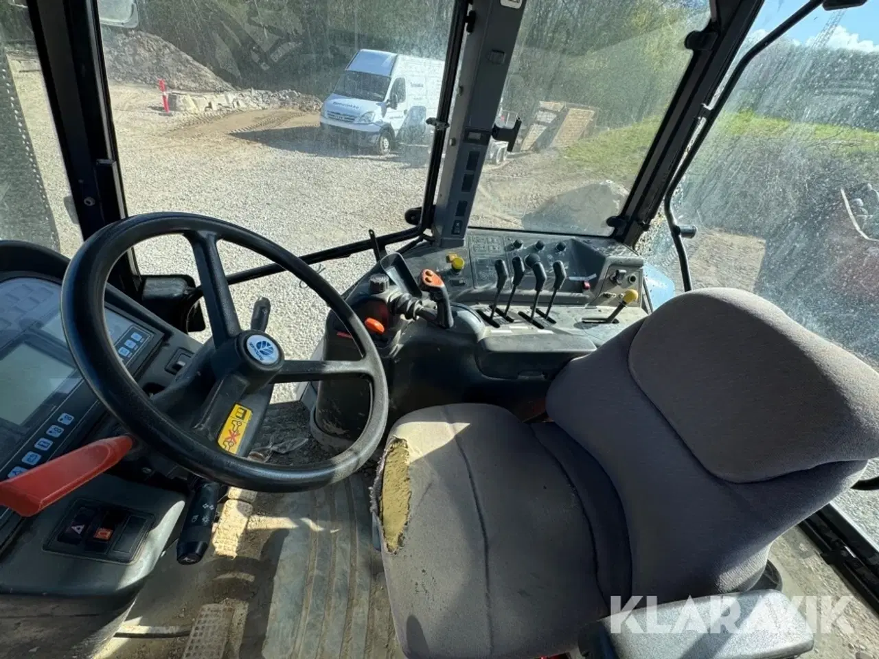 Billede 11 - Traktor New Holland TM150 4WD