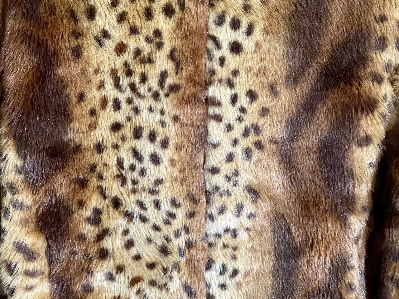 Billede 3 - Leopard jakke til salg