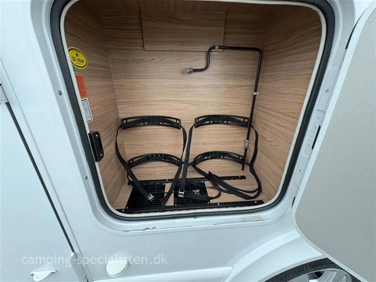 Billede 19 - 2026 - Weinsberg Pepper Edition MEG 640 Mercedes   Weinsberg CaraCompact 640 MEG Edition Pepper MB 2026 - Kan ses nu hos Camping-Specialisten.dk