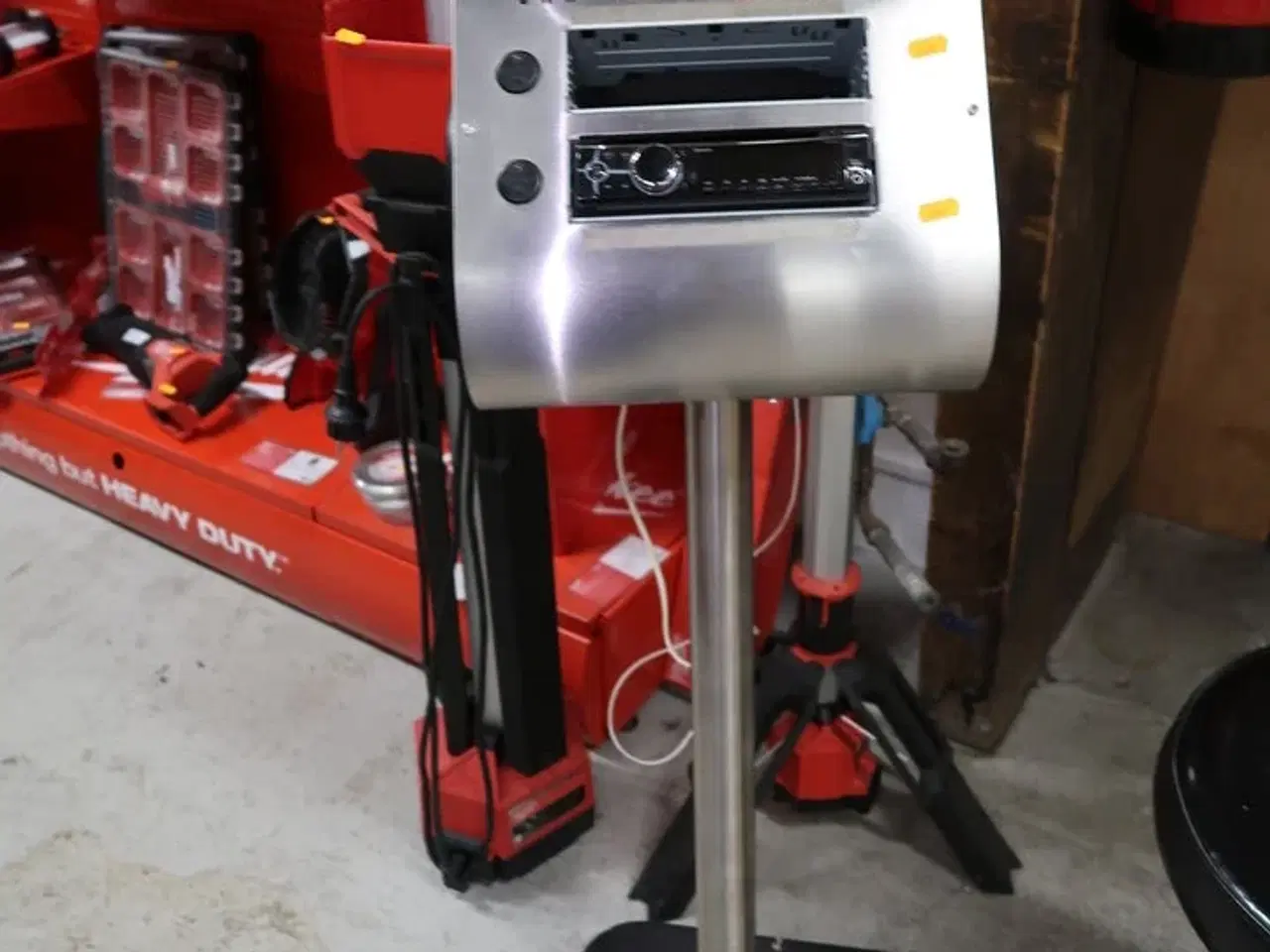 Billede 1 - Stander med bilradio