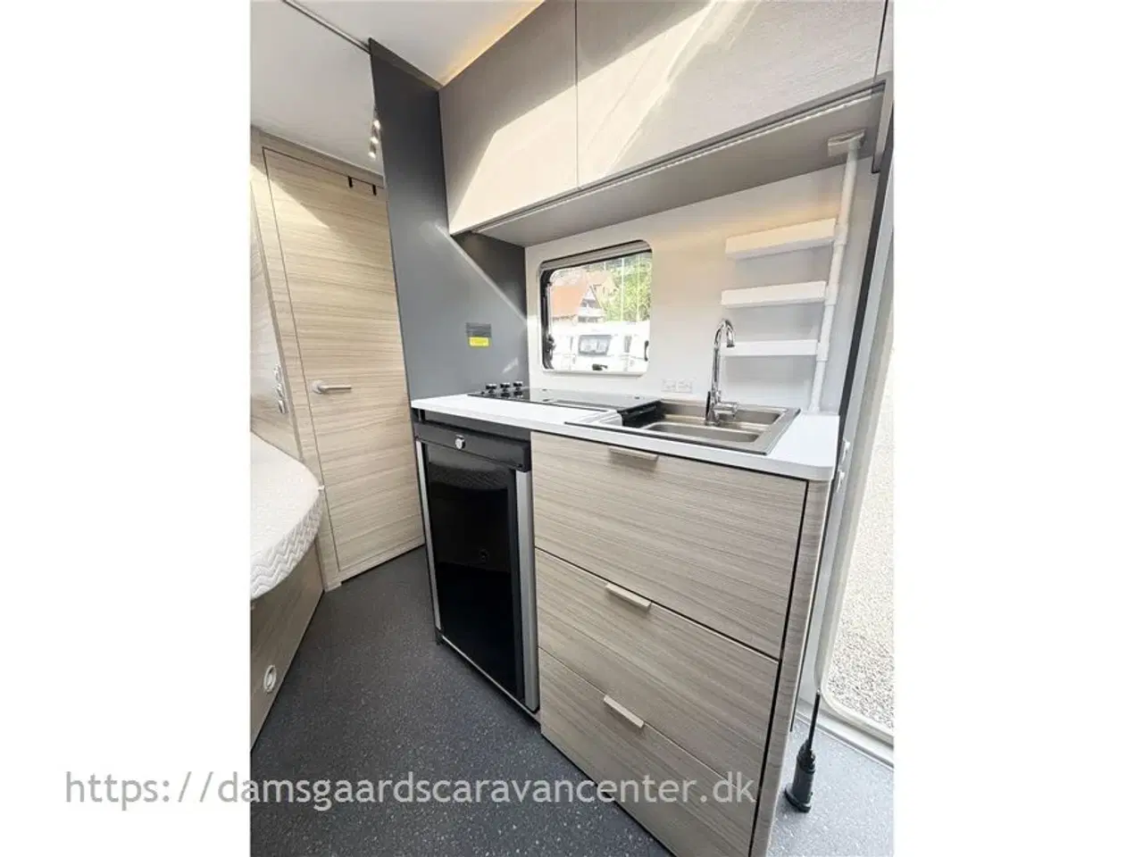 Billede 12 - 2023 - Adria Altea 432 PX   Franskseng-Gulvtemp.-Mover-Markise-telt