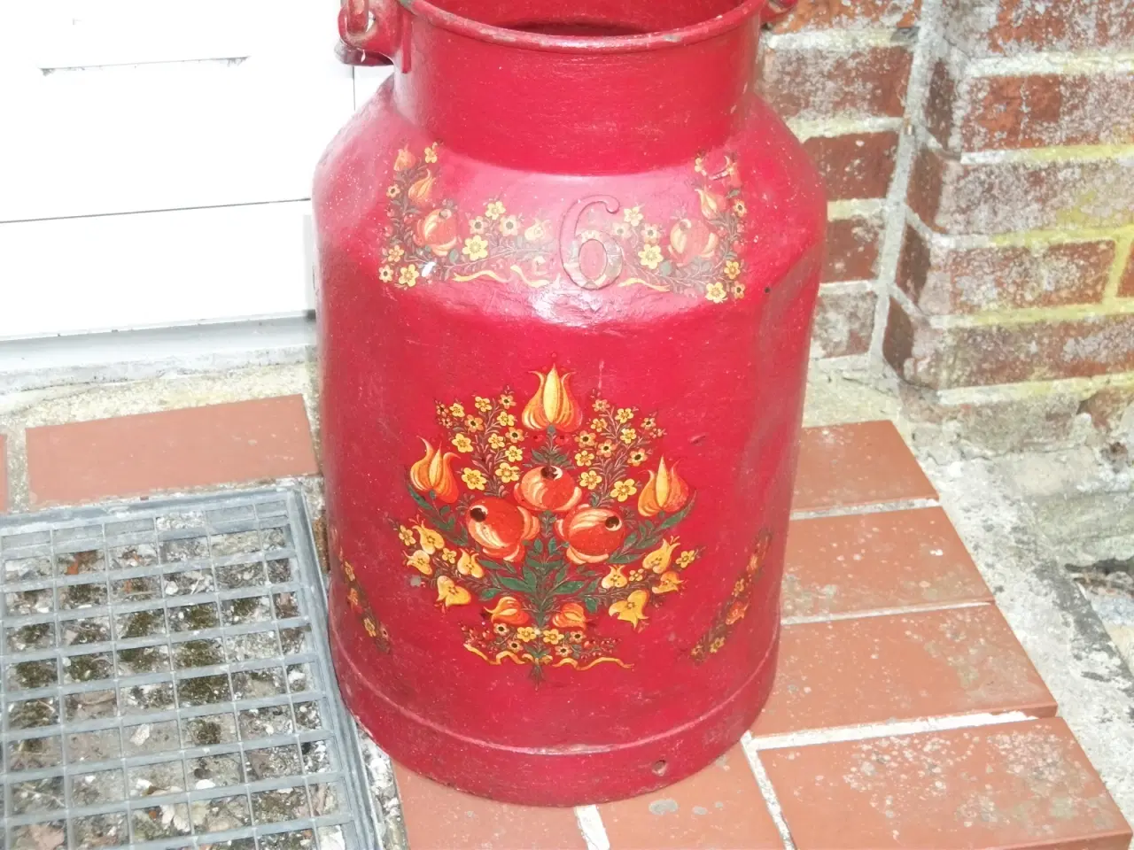 Billede 2 - mælkejunger med homemade muselmaling