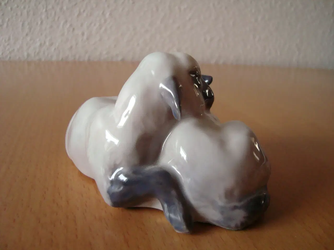 Billede 4 - B&G påskelam i porcelæn