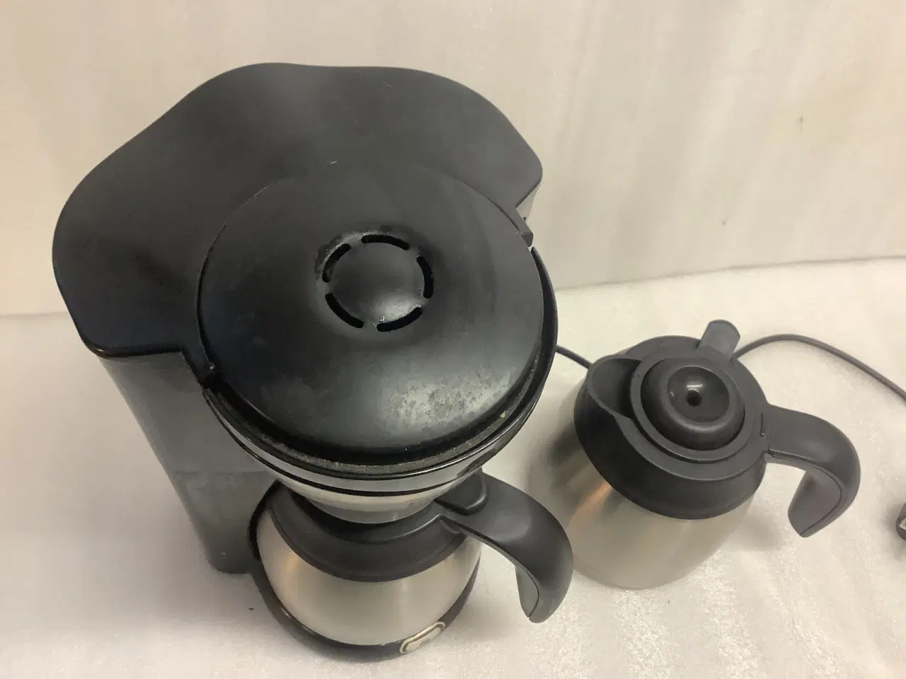 Billede 4 - Velfungerende maskine med to intakte kander!