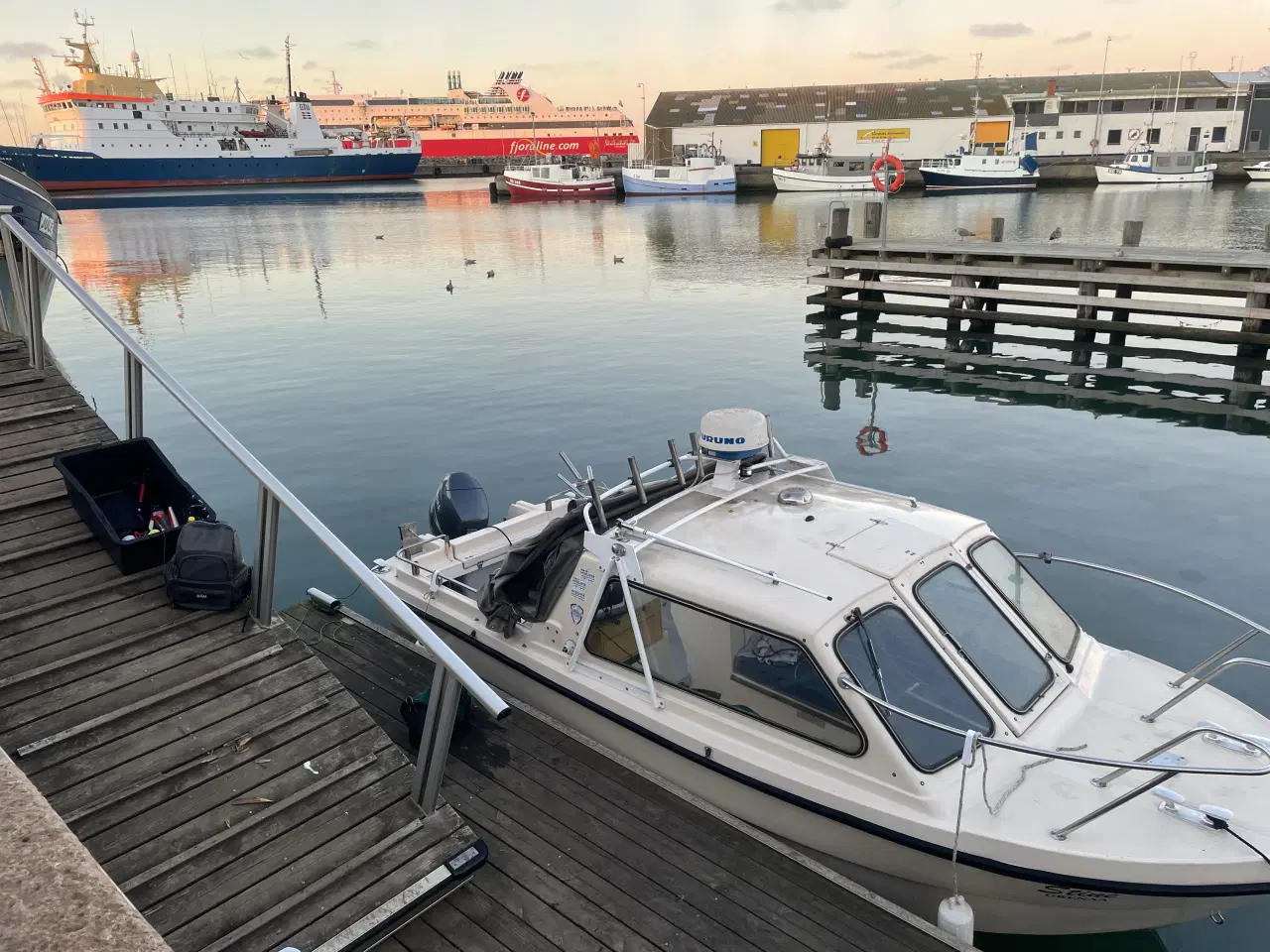 Billede 2 - Jofa Winth 555 m. 60hk Yamaha trailerbåd/hardtop