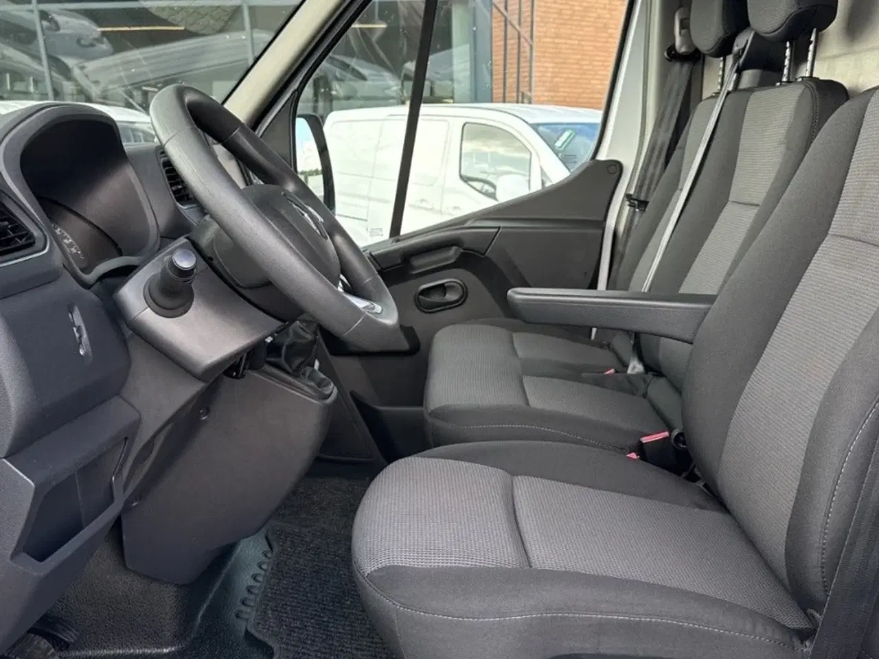 Billede 19 - Renault Master III T35 2,3 dCi 145 L3H2 Kassevogn