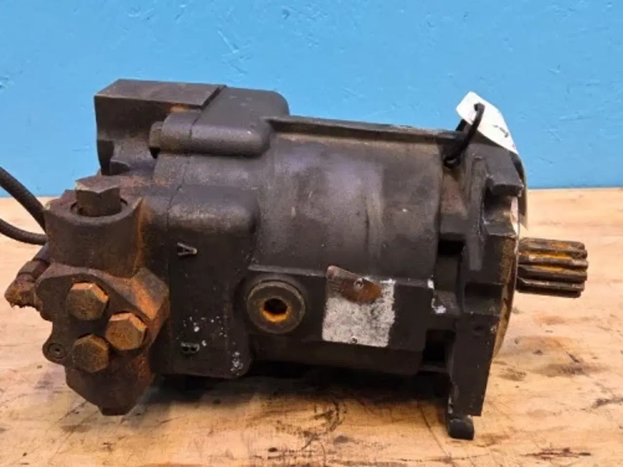 Billede 6 - New Holland CR9.90 Hydrostatmotor 84819681