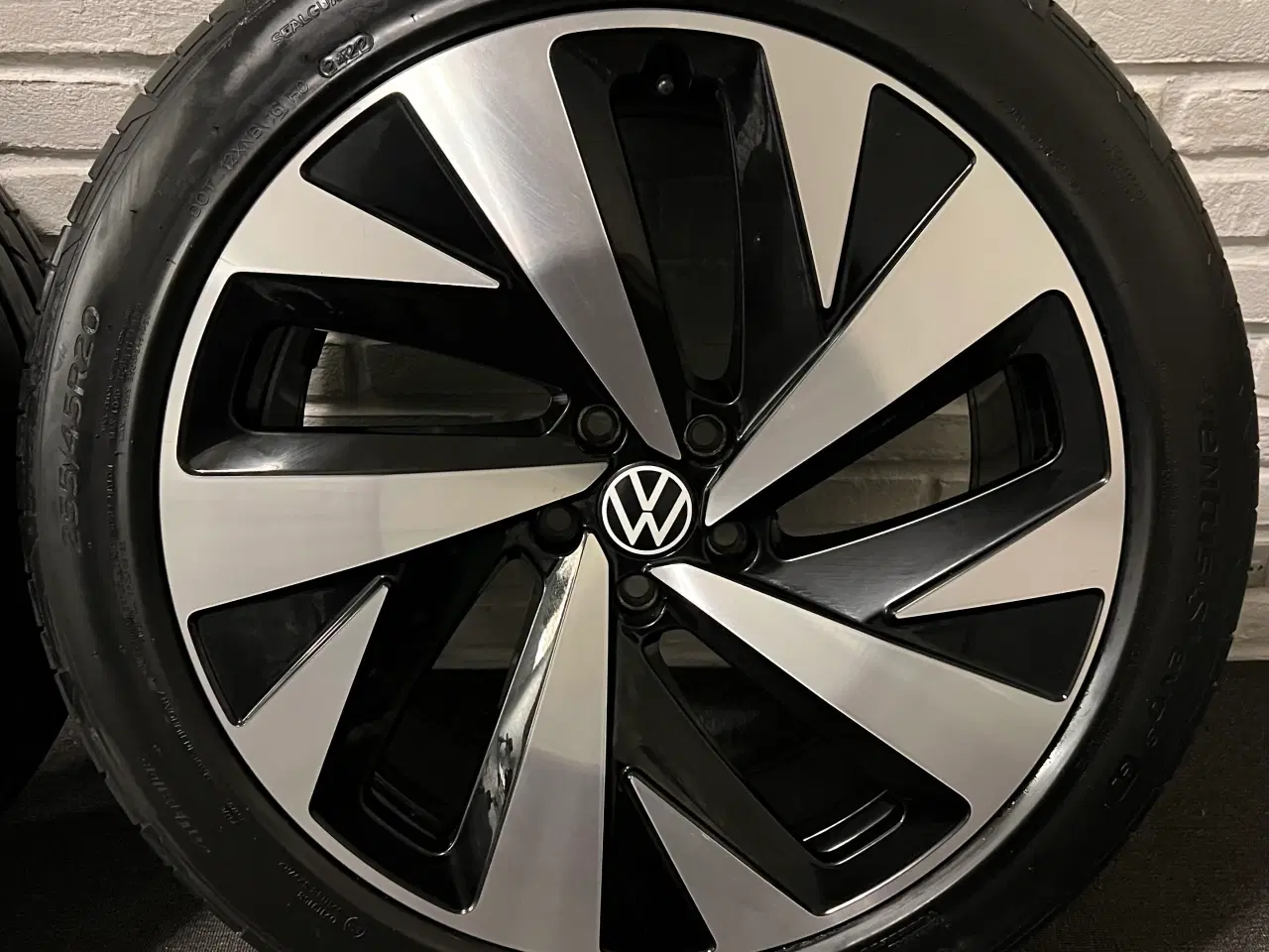 Billede 5 - Originale 20” VW Drammen fælge med dæk