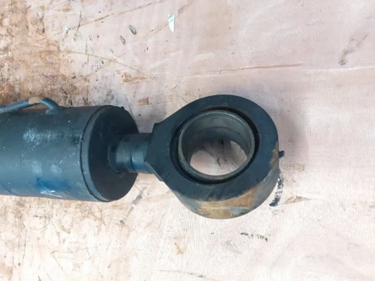 Billede 2 - Massey Ferguson Delta 9380 Cylinder 45100026 