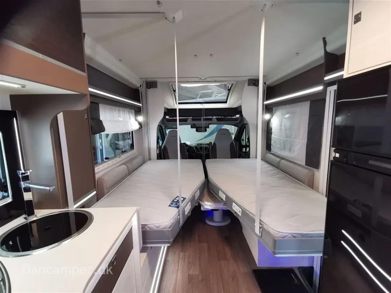 Billede 17 - 2019 - Chausson Welcome Premium 630   UNDER KLARGØRING! 2019 Model! 170 hk Ford med el.sænkbare enkeltsenge, Tertek antenne og masser af yderligere udstyr.
