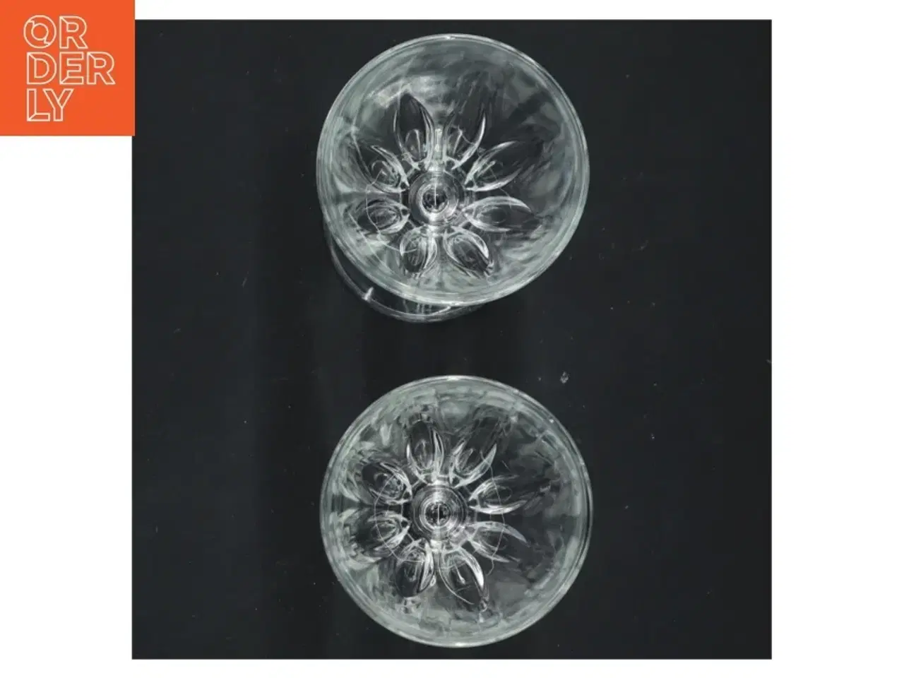 Billede 2 - Vinglas, klar (str. 6x12,5 cm)