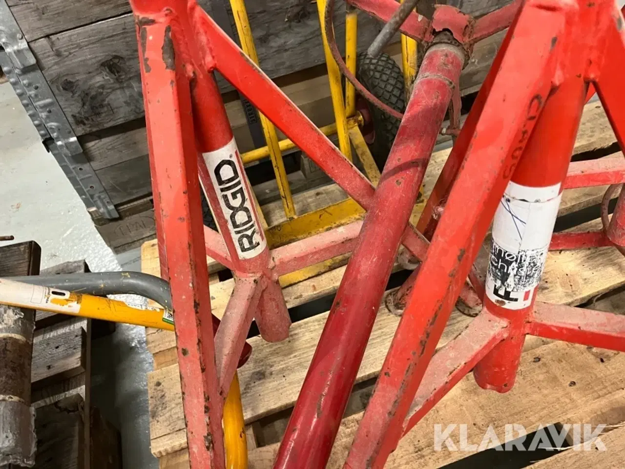 Billede 7 - Arbejdsborde, vogne og bukke/ruller