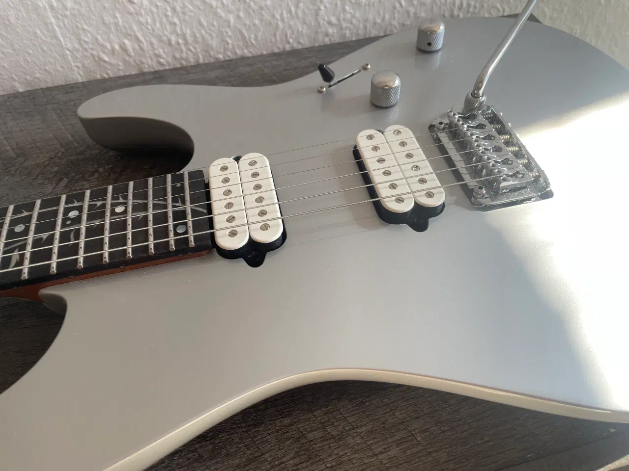 Billede 2 - Ibanez Tim Henson Guitar