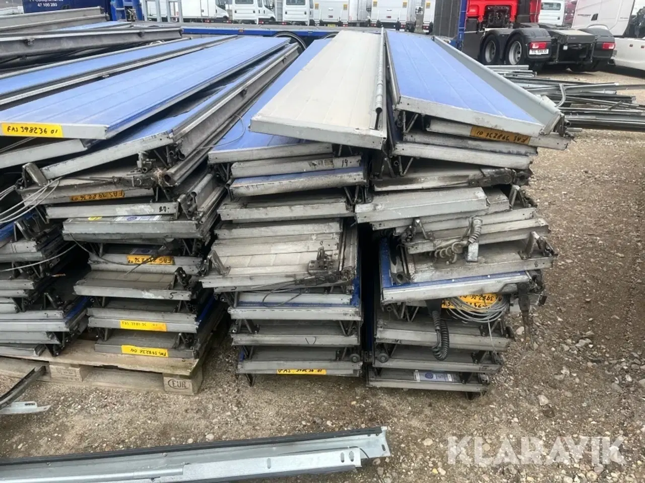 Billede 10 - Porte Faltec 450x400 20styk isolerede med elhejs