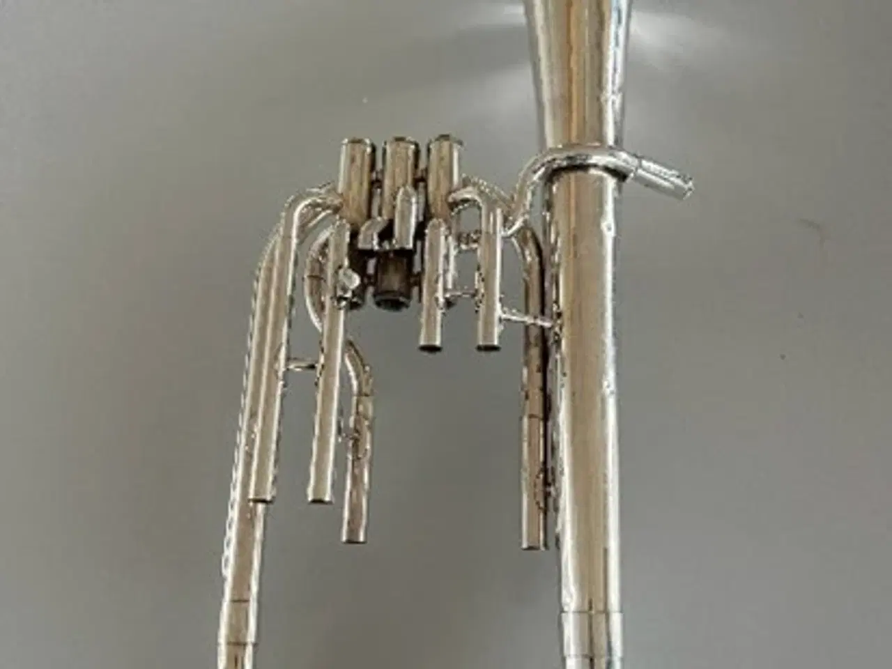 Billede 1 - Horn Eb Yamaha incl. alle dele.